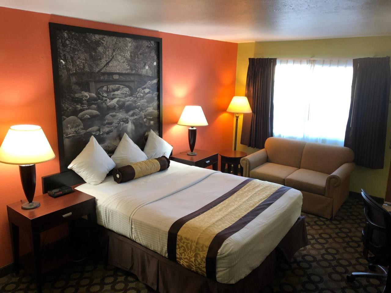 Super 8 By Wyndham Ontario Μοτέλ Εξωτερικό φωτογραφία